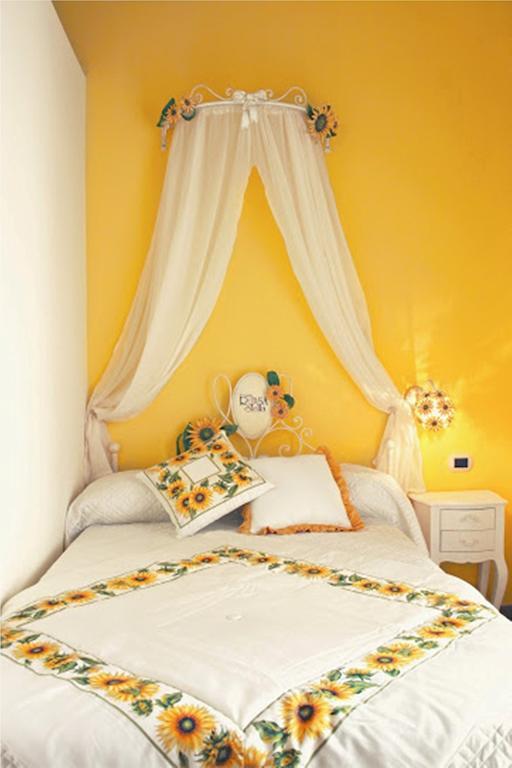 La Maison Rosa Stella ルチェーラ 部屋 写真